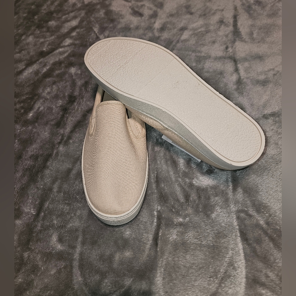 Old Navy Cream Canvas Slip-On Sneakers